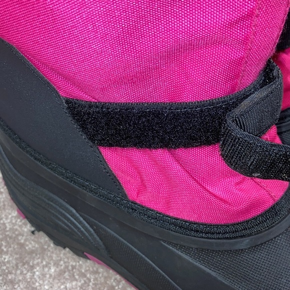 Kamik size 6 pink snow boots - Picture 7 of 8